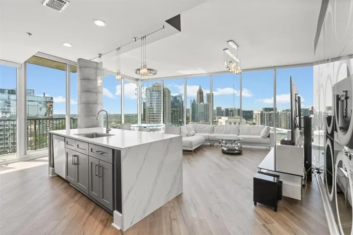 1080 Peachtree Street Ne Unit 2110, Atlanta, Georgia 30309