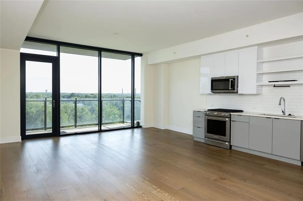 788 W Marietta Street Nw Unit 311, Atlanta, Georgia 30318, 1 Bedroom Bedrooms, ,1 BathroomBathrooms,Residential,For Sale,788 W Marietta Street Nw Unit 311,7586167