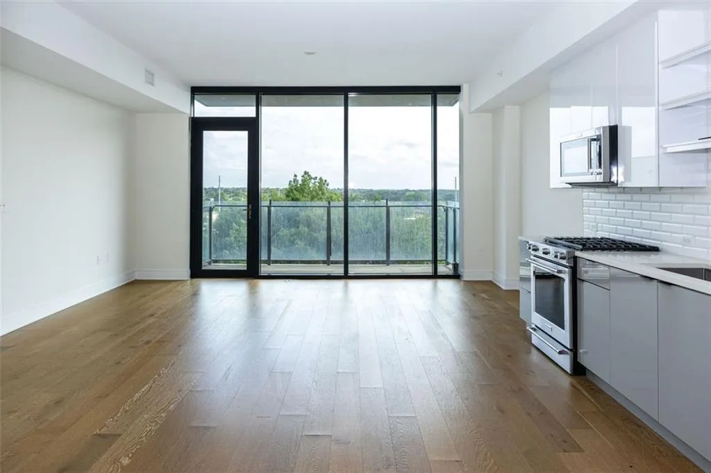 788 W Marietta Street Nw Unit 311, Atlanta, Georgia 30318, 1 Bedroom Bedrooms, ,1 BathroomBathrooms,Residential,For Sale,788 W Marietta Street Nw Unit 311,7586167