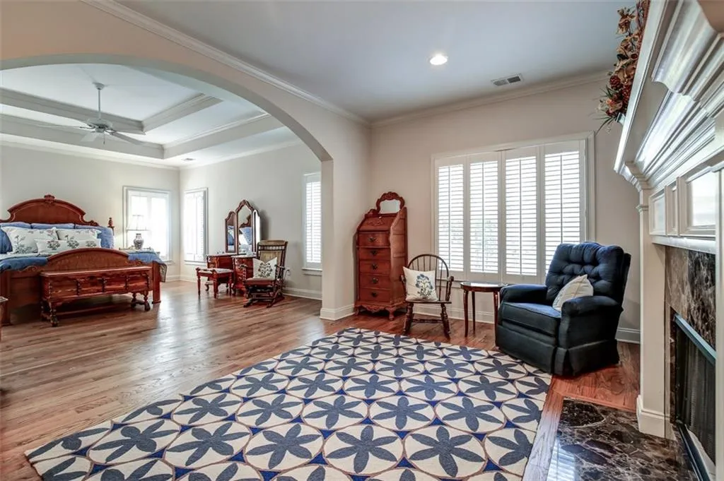 289 Forest Valley Court, Sandy Springs, Georgia 30342, 5 Bedrooms Bedrooms, ,5 BathroomsBathrooms,Residential,Sold,289 Forest Valley Court,5915254