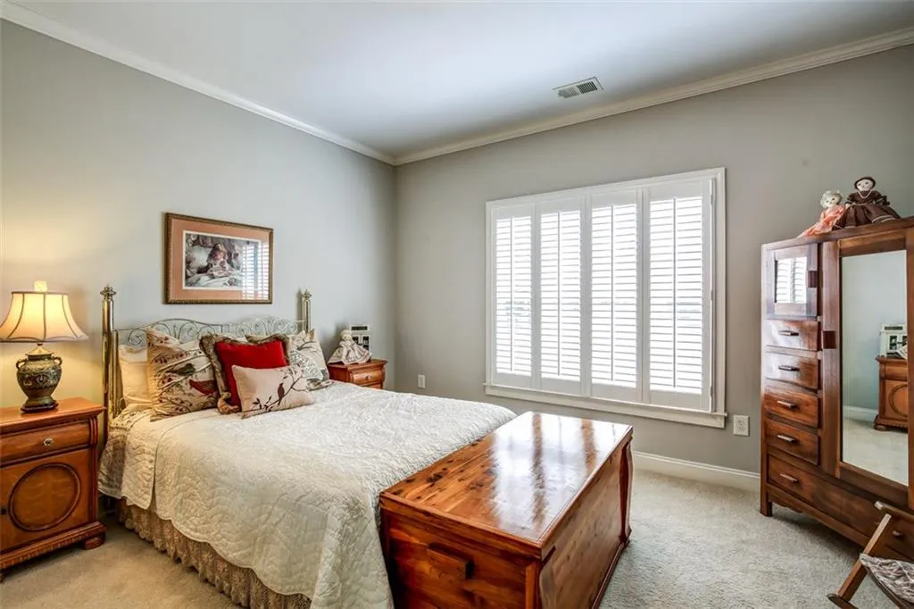 289 Forest Valley Court, Sandy Springs, Georgia 30342, 5 Bedrooms Bedrooms, ,5 BathroomsBathrooms,Residential,Sold,289 Forest Valley Court,5915254