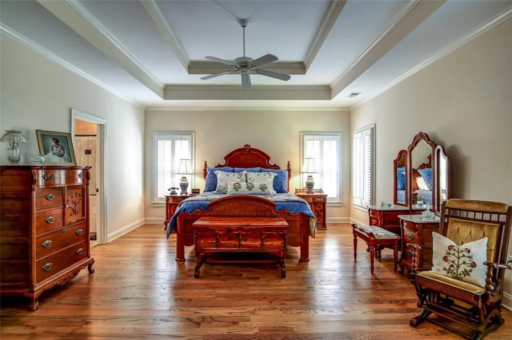 289 Forest Valley Court, Sandy Springs, Georgia 30342, 5 Bedrooms Bedrooms, ,5 BathroomsBathrooms,Residential,Sold,289 Forest Valley Court,5915254