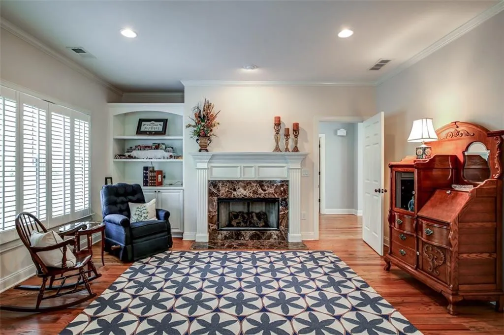 289 Forest Valley Court, Sandy Springs, Georgia 30342, 5 Bedrooms Bedrooms, ,5 BathroomsBathrooms,Residential,Sold,289 Forest Valley Court,5915254