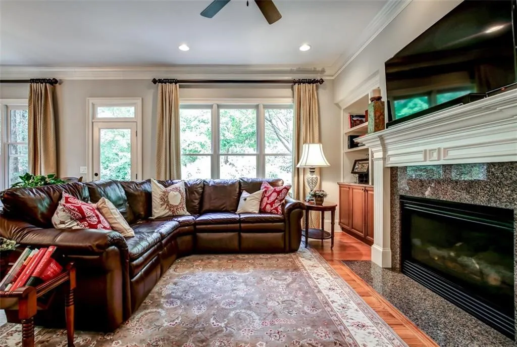 289 Forest Valley Court, Sandy Springs, Georgia 30342, 5 Bedrooms Bedrooms, ,5 BathroomsBathrooms,Residential,Sold,289 Forest Valley Court,5915254
