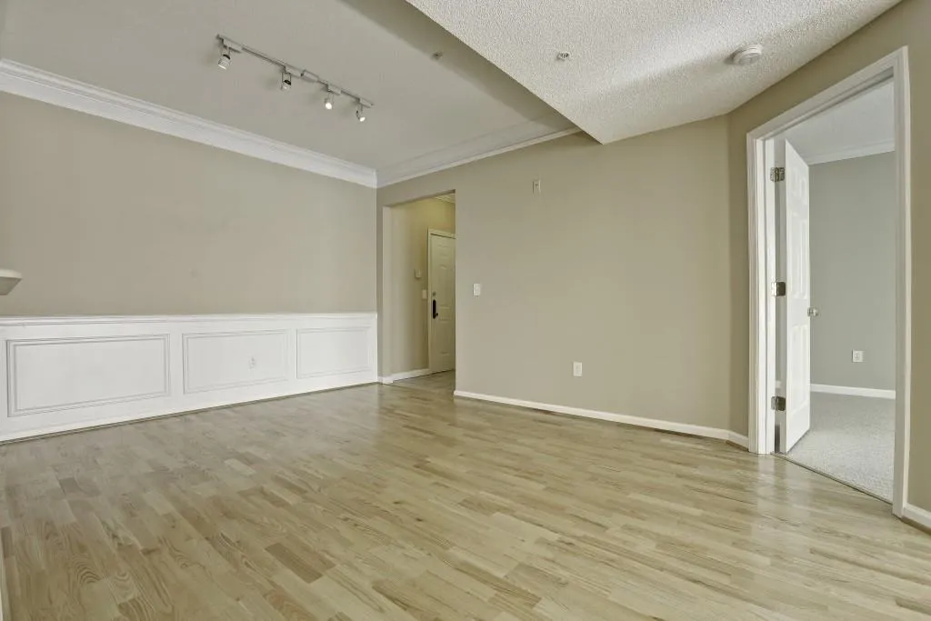 955 Juniper Street Ne Unit 4214, Atlanta, Georgia 30309, 2 Bedrooms Bedrooms, ,2 BathroomsBathrooms,Residential,Sold,955 Juniper Street Ne Unit 4214,5772138