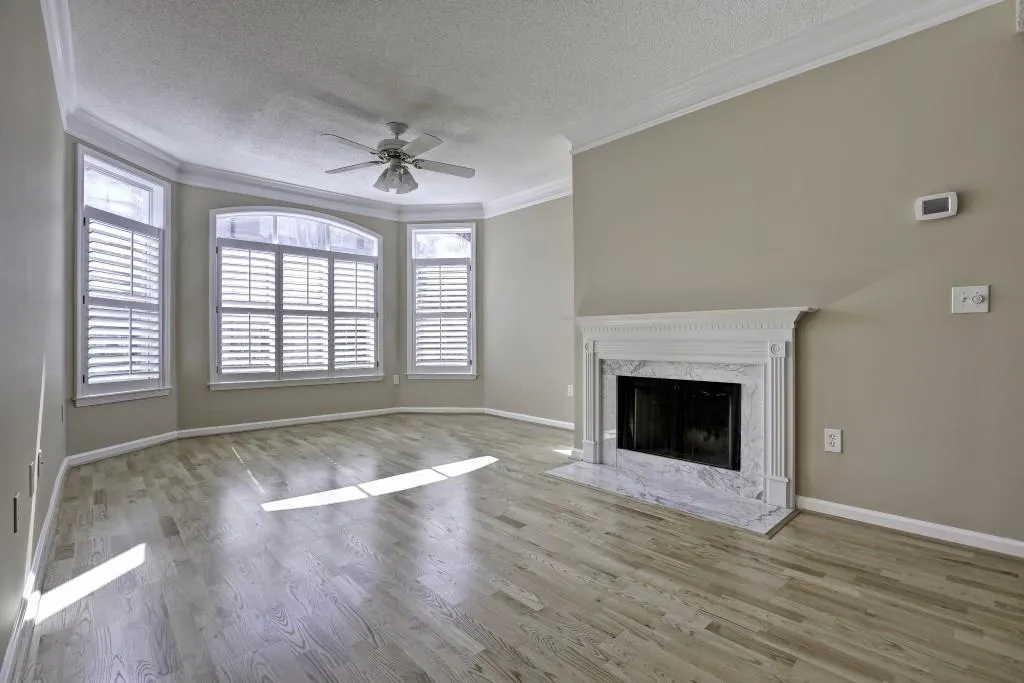 955 Juniper Street Ne Unit 4214, Atlanta, Georgia 30309, 2 Bedrooms Bedrooms, ,2 BathroomsBathrooms,Residential,Sold,955 Juniper Street Ne Unit 4214,5772138