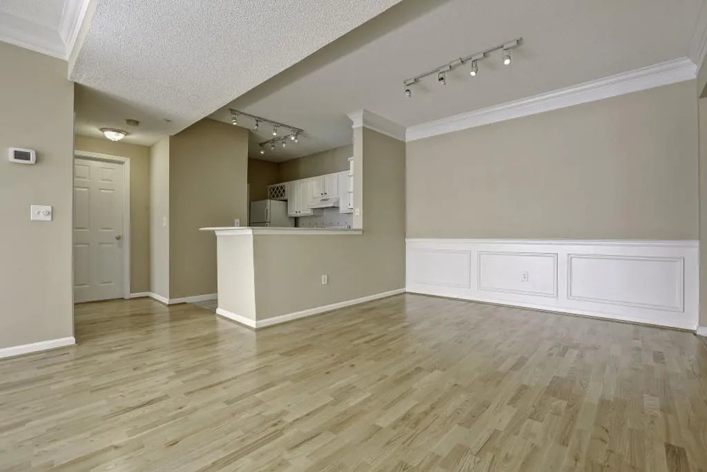 955 Juniper Street Ne Unit 4214, Atlanta, Georgia 30309, 2 Bedrooms Bedrooms, ,2 BathroomsBathrooms,Residential,Sold,955 Juniper Street Ne Unit 4214,5772138
