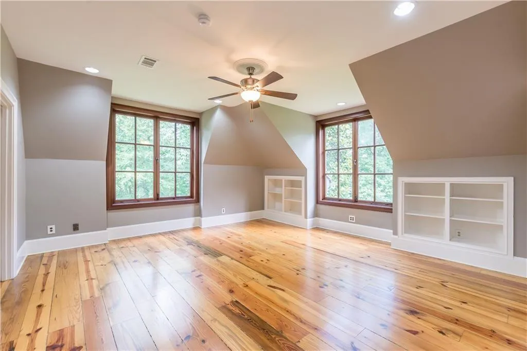 5011 Northside Drive Nw, Atlanta, Georgia 30327, 5 Bedrooms Bedrooms, ,4 BathroomsBathrooms,Residential,Sold,5011 Northside Drive Nw,6766013