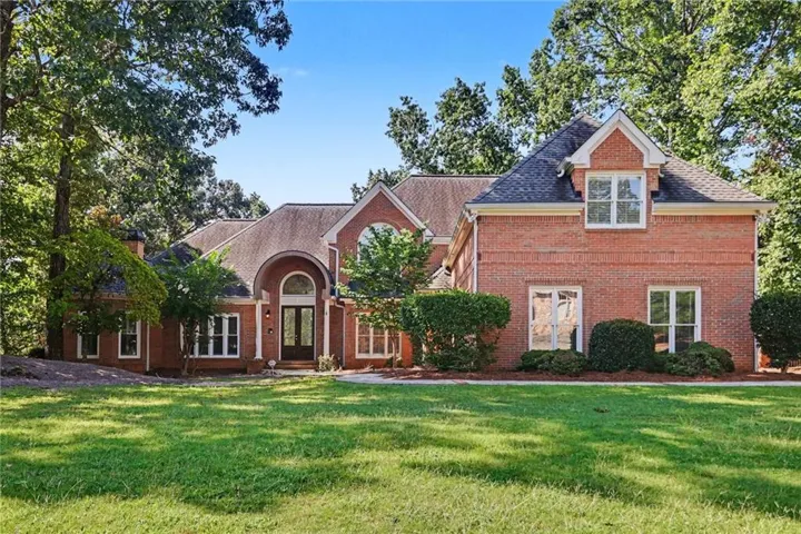 200 Wicklawn Way, Roswell, Georgia 30076