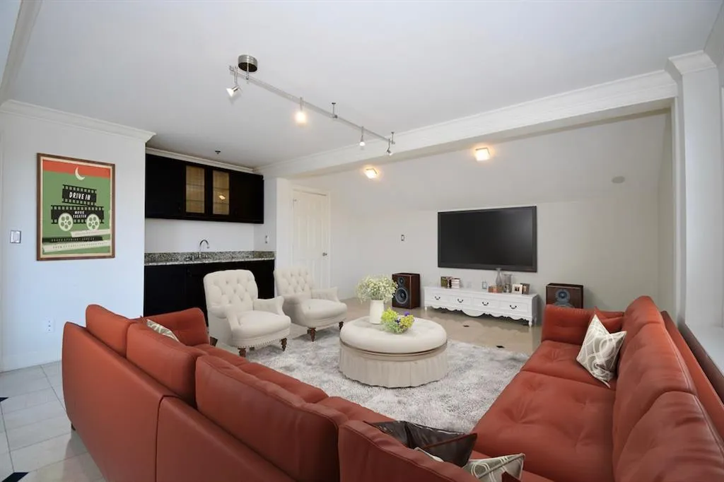 795 Hammond Drive Unit 2408, Atlanta, Georgia 30328, 2 Bedrooms Bedrooms, ,2 BathroomsBathrooms,Residential,Sold,795 Hammond Drive Unit 2408,6596965