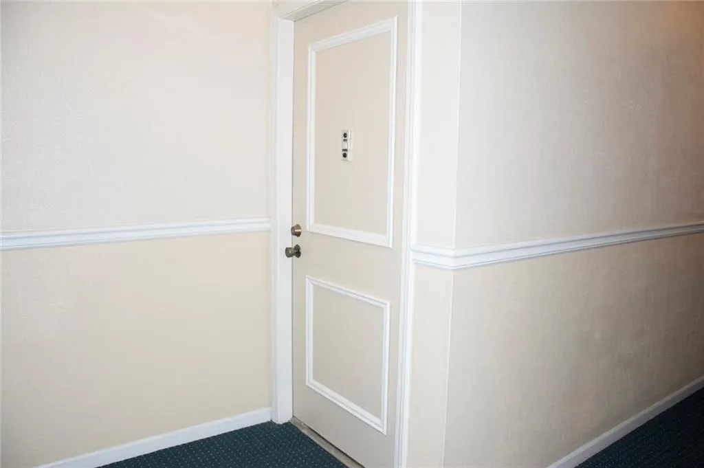 6851 Roswell Rd Road Unit O 10, Atlanta, Georgia 30328, 1 Bedroom Bedrooms, ,1 BathroomBathrooms,Residential,Sold,6851 Roswell Rd Road Unit O 10,6046747