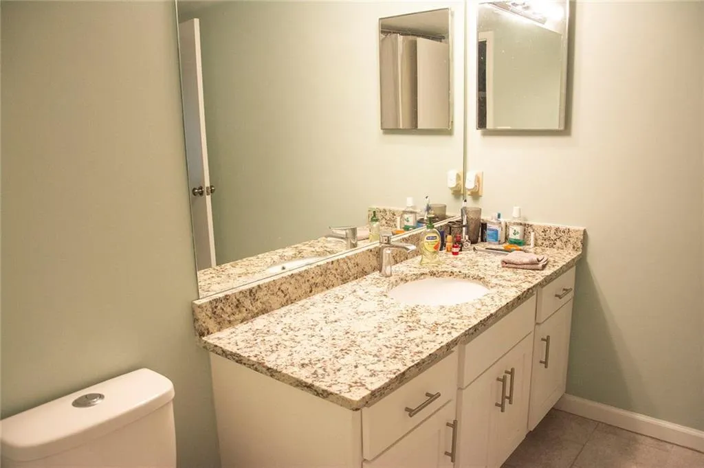 6851 Roswell Rd Road Unit O 10, Atlanta, Georgia 30328, 1 Bedroom Bedrooms, ,1 BathroomBathrooms,Residential,Sold,6851 Roswell Rd Road Unit O 10,6046747