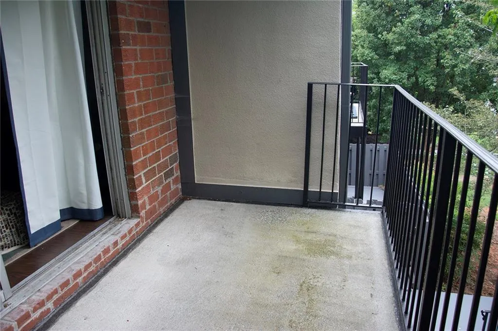 6851 Roswell Rd Road Unit O 10, Atlanta, Georgia 30328, 1 Bedroom Bedrooms, ,1 BathroomBathrooms,Residential,Sold,6851 Roswell Rd Road Unit O 10,6046747