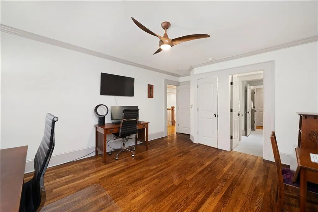 3230 W Andrews Dr, Atlanta, Georgia 30305, 6 Bedrooms Bedrooms, 0 ,5 BathroomsBathrooms,Residential,For Sale,3230 W Andrews Dr,7819742