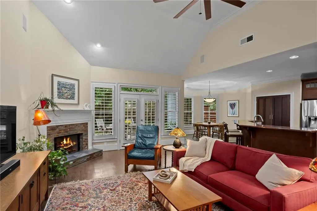 1343 Brookhaven Garden Lane Ne, Atlanta, Georgia 30319, 4 Bedrooms Bedrooms, ,3 BathroomsBathrooms,Residential,For Sale,1343 Brookhaven Garden Lane Ne,7624064