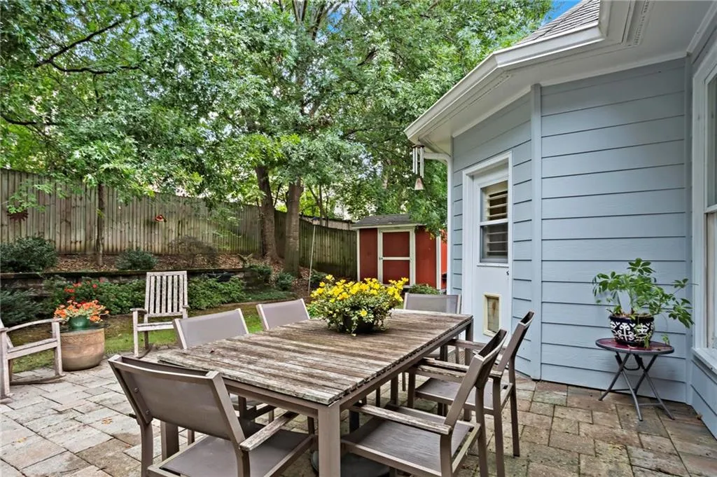 1343 Brookhaven Garden Lane Ne, Atlanta, Georgia 30319, 4 Bedrooms Bedrooms, ,3 BathroomsBathrooms,Residential,For Sale,1343 Brookhaven Garden Lane Ne,7624064