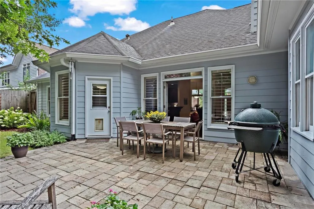 1343 Brookhaven Garden Lane Ne, Atlanta, Georgia 30319, 4 Bedrooms Bedrooms, ,3 BathroomsBathrooms,Residential,For Sale,1343 Brookhaven Garden Lane Ne,7624064