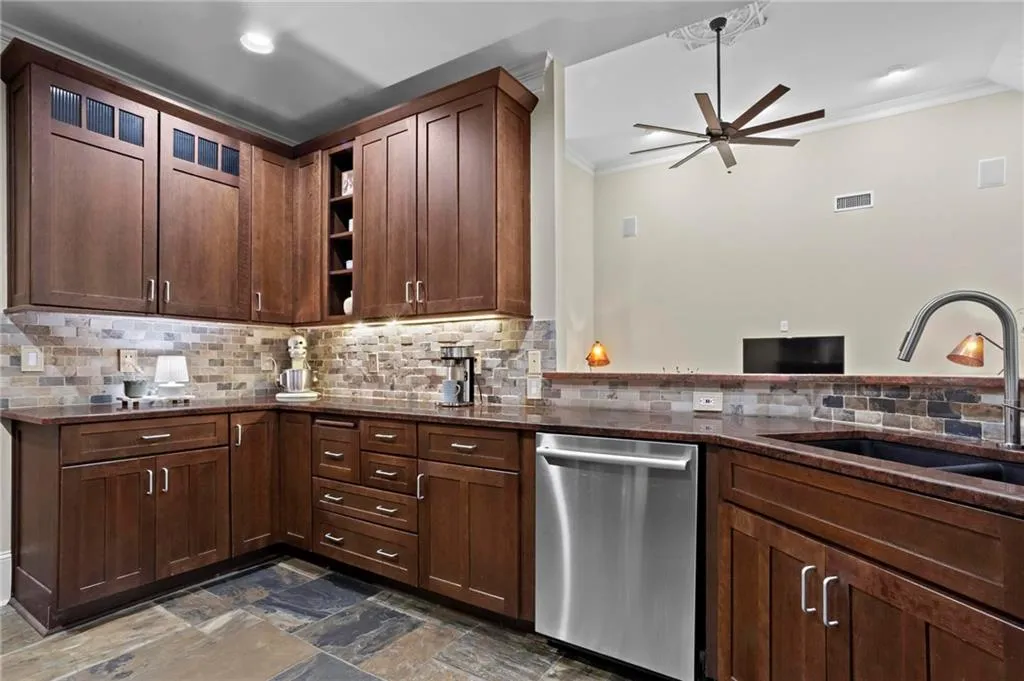1343 Brookhaven Garden Lane Ne, Atlanta, Georgia 30319, 4 Bedrooms Bedrooms, ,3 BathroomsBathrooms,Residential,For Sale,1343 Brookhaven Garden Lane Ne,7624064