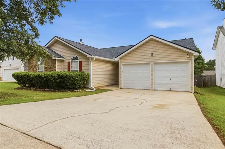 2922 Knoll View Place, Douglasville, Georgia 30135