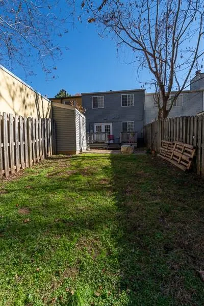 8884 Long Beach Circle, Sandy Springs, Georgia 30350, 3 Bedrooms Bedrooms, ,1 BathroomBathrooms,Residential,Sold,8884 Long Beach Circle,6647557