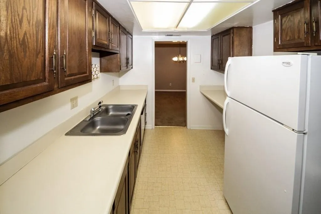 6851 Roswell Road Unit F30, Sandy Springs, Georgia 30328, 2 Bedrooms Bedrooms, ,2 BathroomsBathrooms,Residential,Sold,6851 Roswell Road Unit F30,6506499