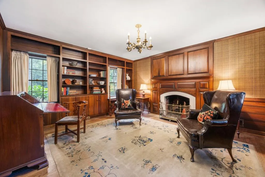 1790 Garraux Road Nw, Atlanta, Georgia 30327, 4 Bedrooms Bedrooms, ,3 BathroomsBathrooms,Residential,For Sale,1790 Garraux Road Nw,7513330