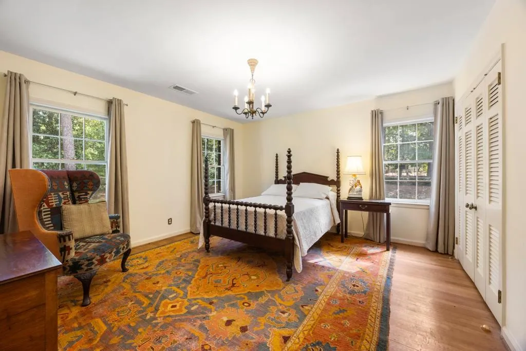 1790 Garraux Road Nw, Atlanta, Georgia 30327, 4 Bedrooms Bedrooms, ,3 BathroomsBathrooms,Residential,For Sale,1790 Garraux Road Nw,7513330