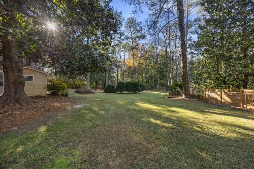 1790 Garraux Road Nw, Atlanta, Georgia 30327, 4 Bedrooms Bedrooms, ,3 BathroomsBathrooms,Residential,For Sale,1790 Garraux Road Nw,7513330