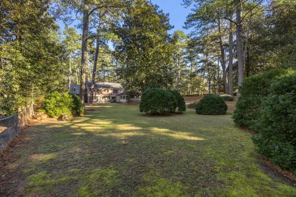 1790 Garraux Road Nw, Atlanta, Georgia 30327, 4 Bedrooms Bedrooms, ,3 BathroomsBathrooms,Residential,For Sale,1790 Garraux Road Nw,7513330