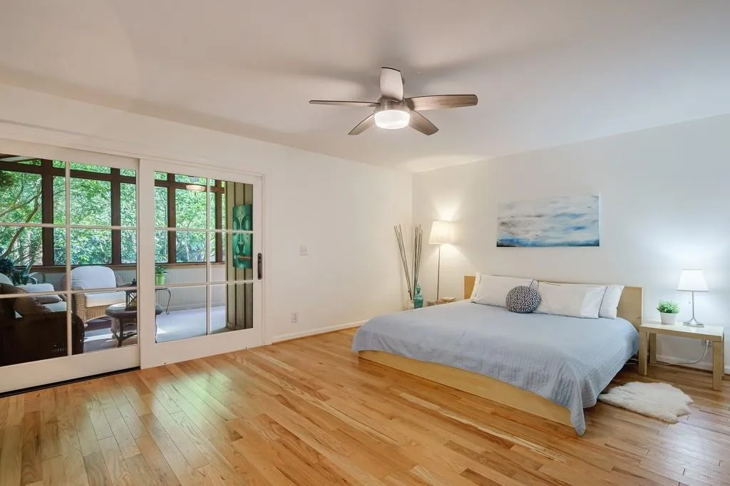 5099 Powers Ferry Road, Sandy Springs, Georgia 30327, 4 Bedrooms Bedrooms, ,3 BathroomsBathrooms,Residential,Sold,5099 Powers Ferry Road,7084004