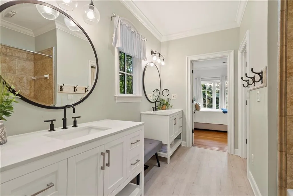 4338 Harris Trail, Atlanta, Georgia 30327, 7 Bedrooms Bedrooms, 0 ,7 BathroomsBathrooms,Residential,For Sale,4338 Harris Trail,7834180