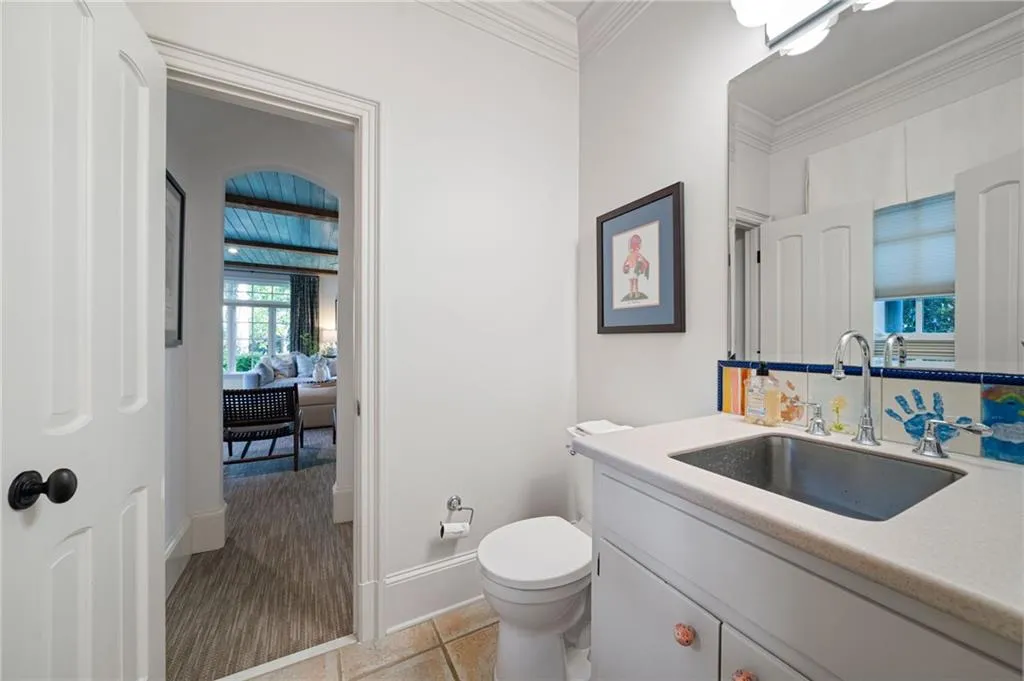 4338 Harris Trail, Atlanta, Georgia 30327, 7 Bedrooms Bedrooms, 0 ,7 BathroomsBathrooms,Residential,For Sale,4338 Harris Trail,7834180