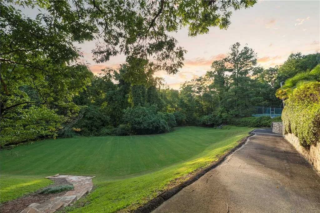 4338 Harris Trail, Atlanta, Georgia 30327, 7 Bedrooms Bedrooms, 0 ,7 BathroomsBathrooms,Residential,For Sale,4338 Harris Trail,7834180