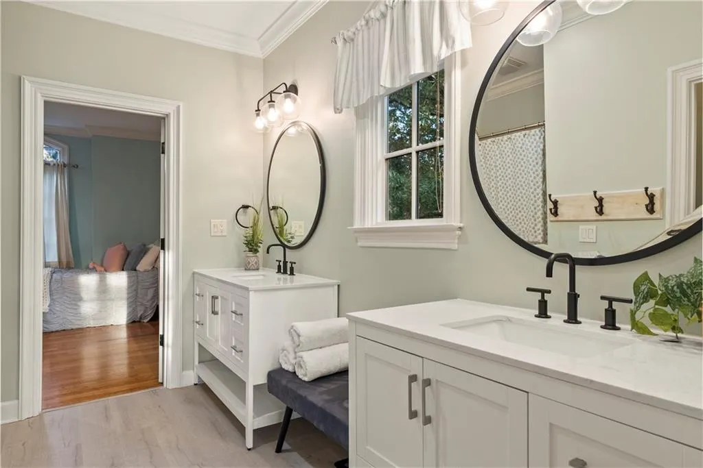 4338 Harris Trail, Atlanta, Georgia 30327, 7 Bedrooms Bedrooms, 0 ,7 BathroomsBathrooms,Residential,For Sale,4338 Harris Trail,7834180
