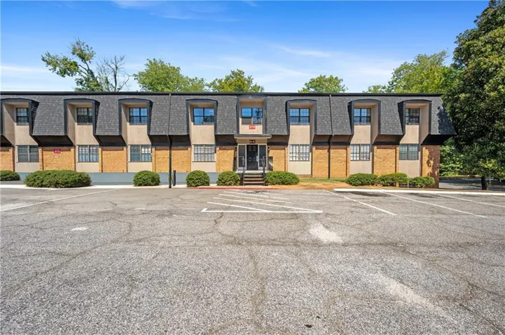 375 Winding River Drive Unit K, Sandy Springs, Georgia 30350