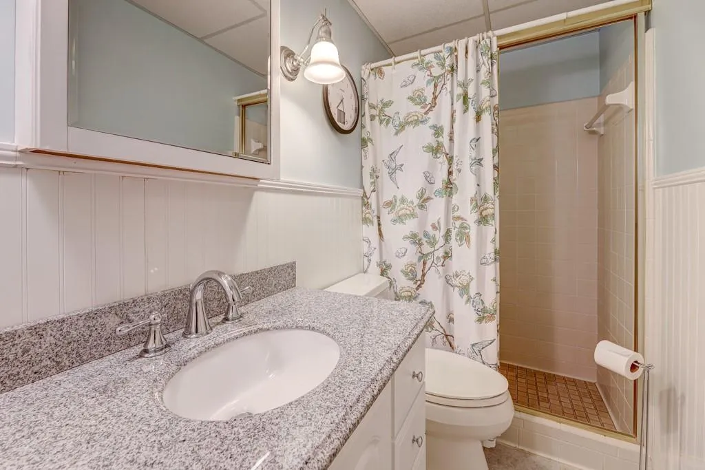 2330 Kimbrough Court, Sandy Springs, Georgia 30350, 4 Bedrooms Bedrooms, ,4 BathroomsBathrooms,Residential,Sold,2330 Kimbrough Court,6687557