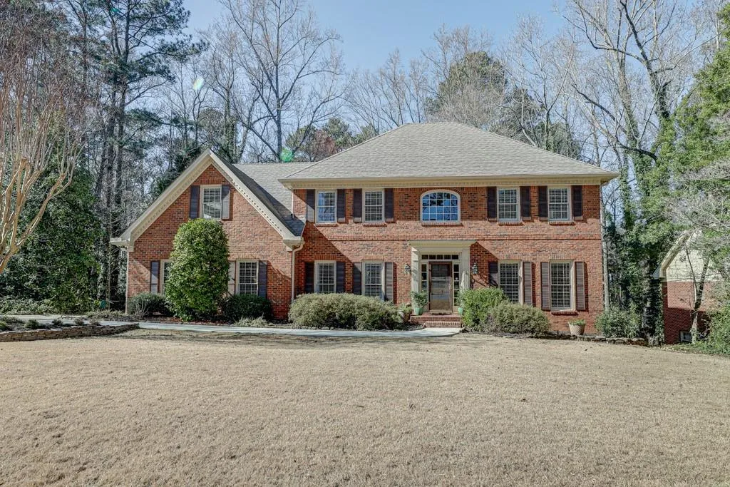2330 Kimbrough Court, Sandy Springs, Georgia 30350, 4 Bedrooms Bedrooms, ,4 BathroomsBathrooms,Residential,Sold,2330 Kimbrough Court,6687557