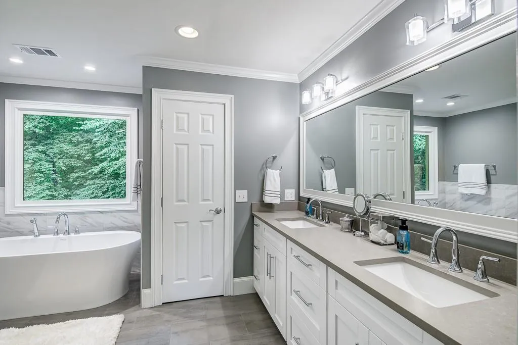 2330 Kimbrough Court, Sandy Springs, Georgia 30350, 4 Bedrooms Bedrooms, ,4 BathroomsBathrooms,Residential,Sold,2330 Kimbrough Court,6687557