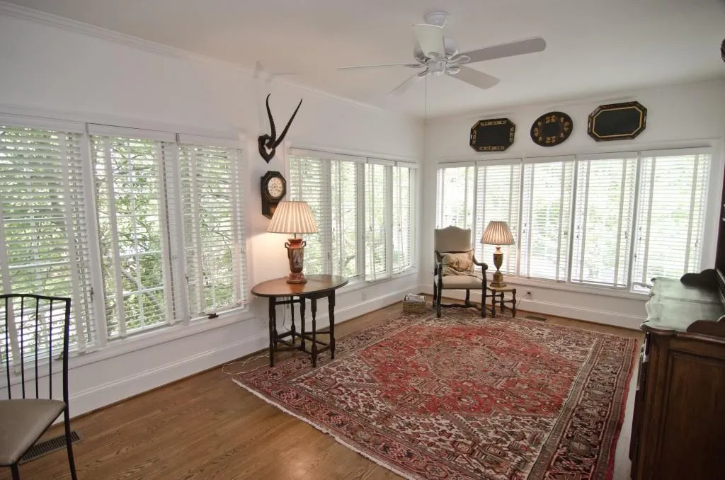 77 Paces West Circle Nw Unit 77, Atlanta, Georgia 30327, 4 Bedrooms Bedrooms, ,4 BathroomsBathrooms,Residential,Sold,77 Paces West Circle Nw Unit 77,5724688