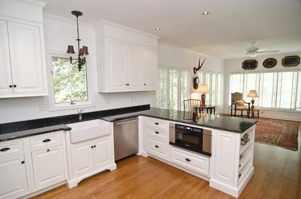77 Paces West Circle Nw Unit 77, Atlanta, Georgia 30327, 4 Bedrooms Bedrooms, ,4 BathroomsBathrooms,Residential,Sold,77 Paces West Circle Nw Unit 77,5724688