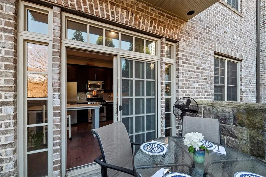 1055 Piedmont Avenue Ne Unit 106, Atlanta, Georgia 30309, 1 Bedroom Bedrooms, ,1 BathroomBathrooms,Residential,For Sale,1055 Piedmont Avenue Ne Unit 106,7597677