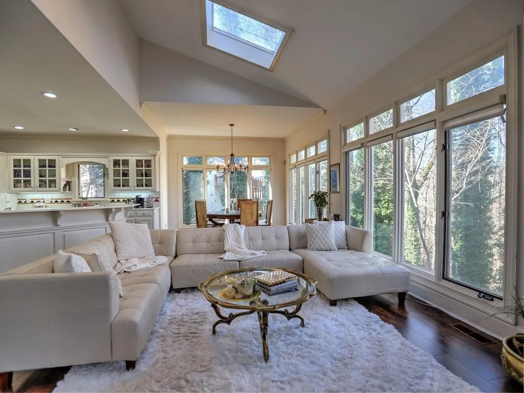 245 Gold Creek Court, Sandy Springs, Georgia 30350, 5 Bedrooms Bedrooms, ,5 BathroomsBathrooms,Residential,Sold,245 Gold Creek Court,6655693