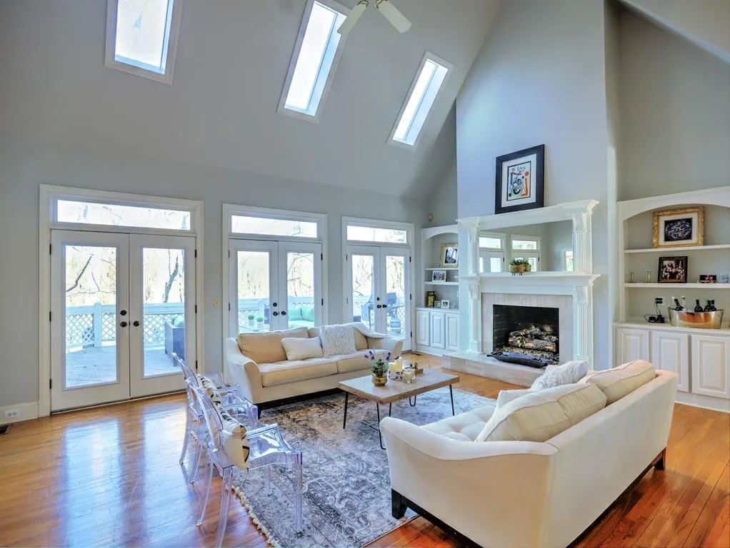 245 Gold Creek Court, Sandy Springs, Georgia 30350, 5 Bedrooms Bedrooms, ,5 BathroomsBathrooms,Residential,Sold,245 Gold Creek Court,6655693