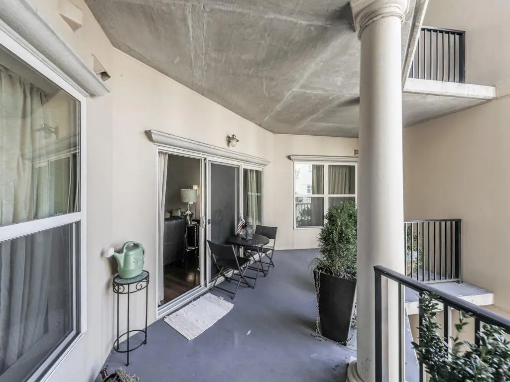 200 River Vista Drive Unit 525, Atlanta, Georgia 30339, 2 Bedrooms Bedrooms, ,2 BathroomsBathrooms,Residential,Sold,200 River Vista Drive Unit 525,6854365