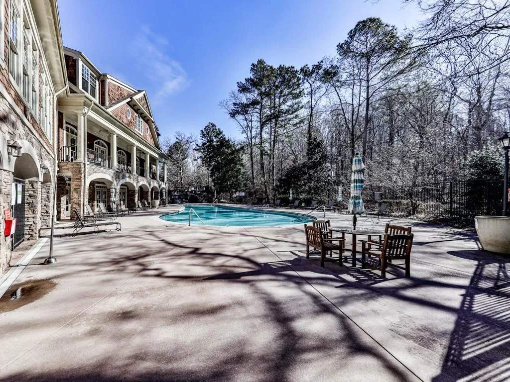 200 River Vista Drive Unit 525, Atlanta, Georgia 30339, 2 Bedrooms Bedrooms, ,2 BathroomsBathrooms,Residential,Sold,200 River Vista Drive Unit 525,6854365