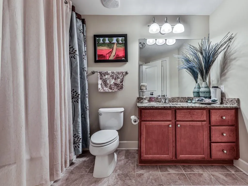 200 River Vista Drive Unit 525, Atlanta, Georgia 30339, 2 Bedrooms Bedrooms, ,2 BathroomsBathrooms,Residential,Sold,200 River Vista Drive Unit 525,6854365
