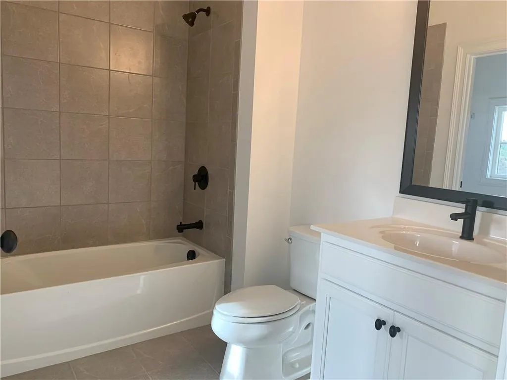 6841 Crescendo Court Unit 254, Sandy Springs, Georgia 30328, 3 Bedrooms Bedrooms, ,4 BathroomsBathrooms,Residential,Sold,6841 Crescendo Court Unit 254,6674917