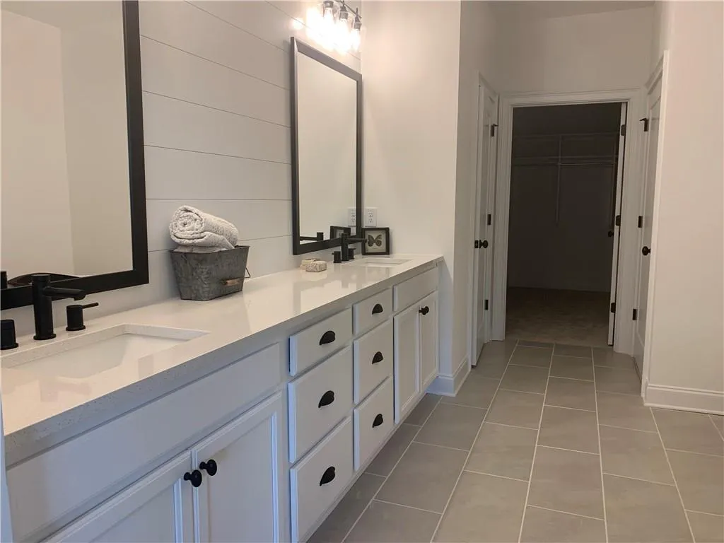 6841 Crescendo Court Unit 254, Sandy Springs, Georgia 30328, 3 Bedrooms Bedrooms, ,4 BathroomsBathrooms,Residential,Sold,6841 Crescendo Court Unit 254,6674917