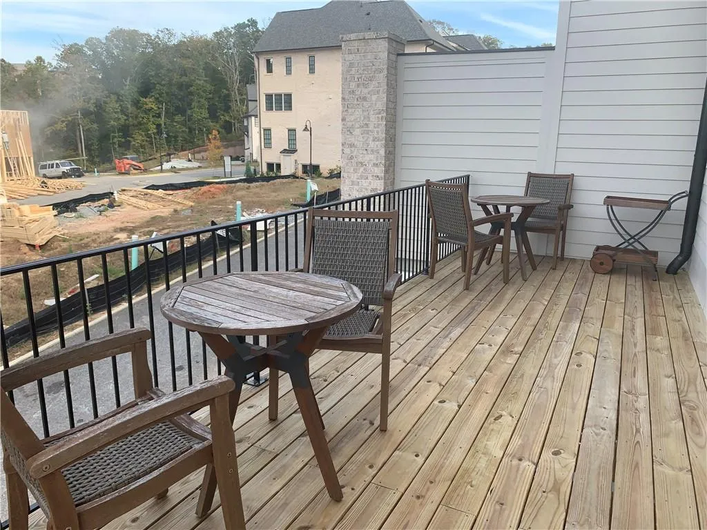 6841 Crescendo Court Unit 254, Sandy Springs, Georgia 30328, 3 Bedrooms Bedrooms, ,4 BathroomsBathrooms,Residential,Sold,6841 Crescendo Court Unit 254,6674917