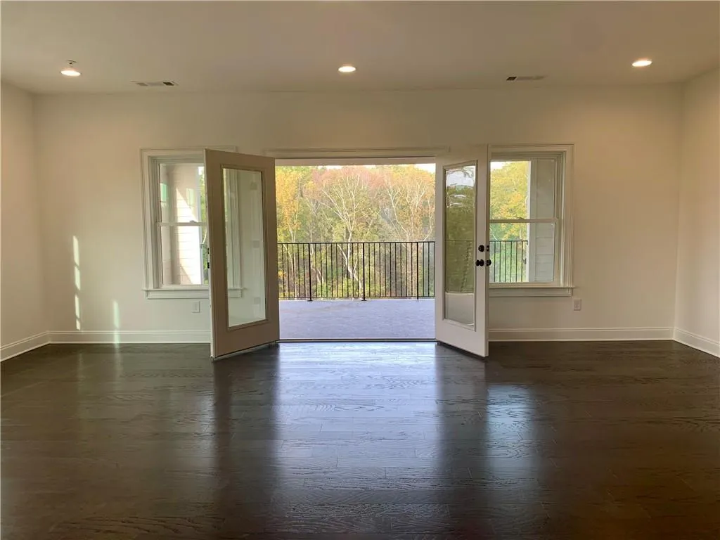 6841 Crescendo Court Unit 254, Sandy Springs, Georgia 30328, 3 Bedrooms Bedrooms, ,4 BathroomsBathrooms,Residential,Sold,6841 Crescendo Court Unit 254,6674917